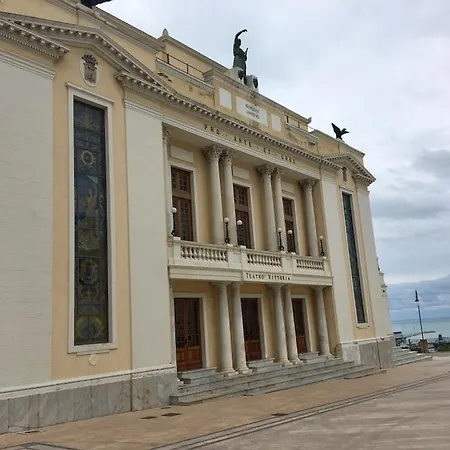 Licia * Ortona